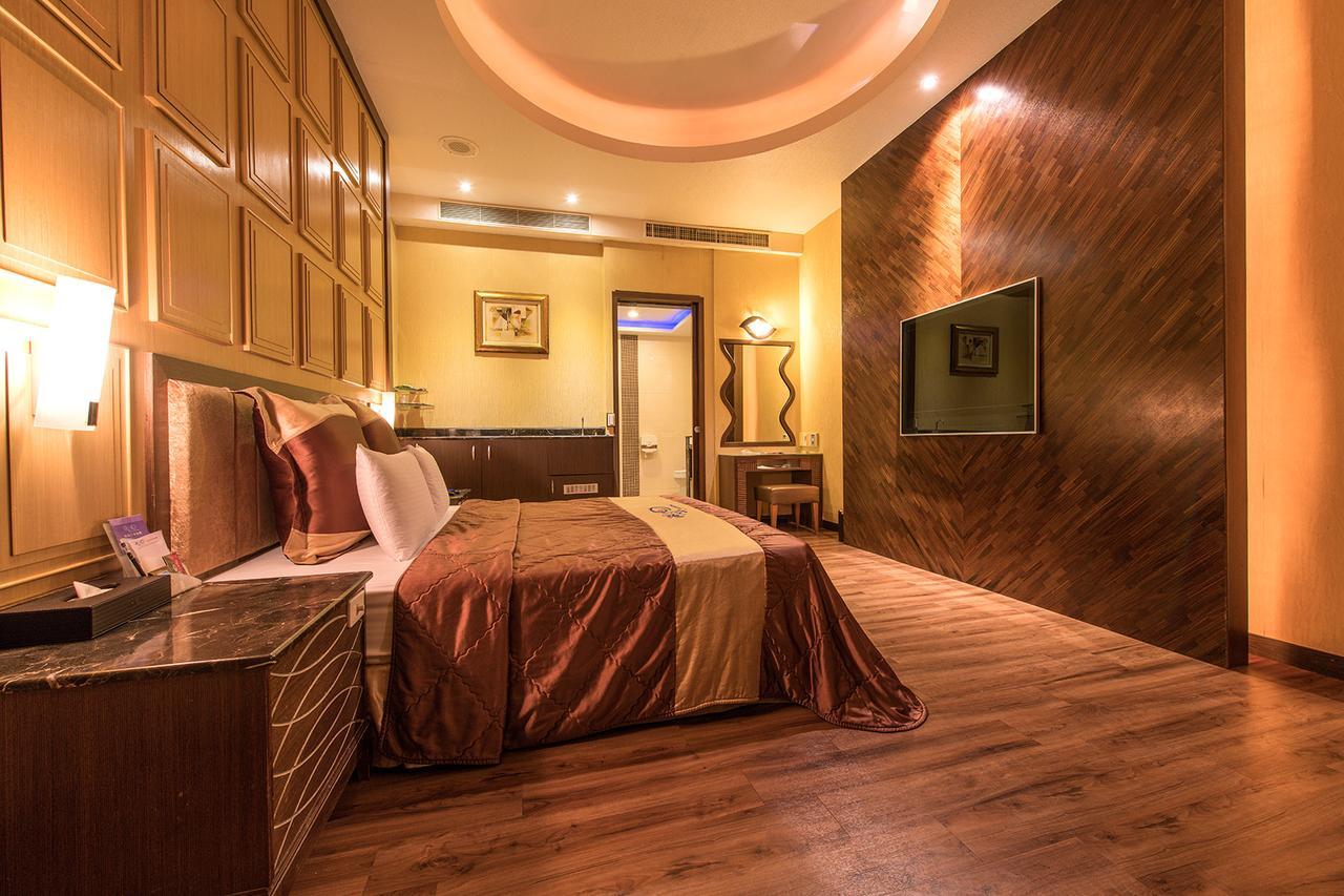 Hwu Meei Motel Tainan Exterior photo